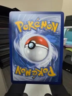 Pokemon TCG Ultra Ball 186/172 Gold Secret Rare Sword & Shield Brilliant Stars - Image 2