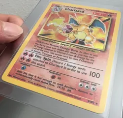Charizard Base Set 4/102 Holo 1999 W/ Blastoise and Venusaur Card! Pokemon - Image 3