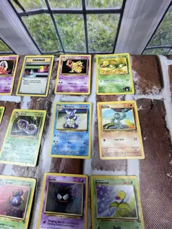 Lot Of 38 Pokemon Cards 1995,96,98 Nintendo, GAMEFREAK - Image 2