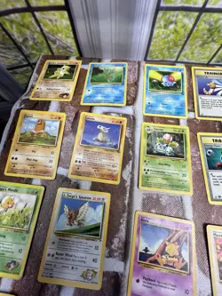 Lot Of 38 Pokemon Cards 1995,96,98 Nintendo, GAMEFREAK - Image 5