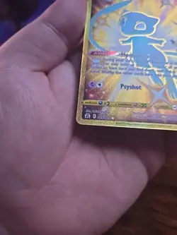 Celebrations Mew Full Art Ultra Rare Gold Holo 25/25 Pokemon Card NM - Image 2
