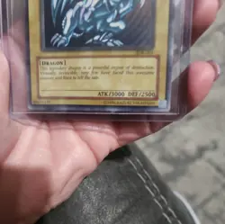 Yu-Gi-Oh Blue-Eyes White Dragon Rare Holo Card SDK-001 - Image 4