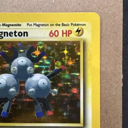 * Magneton 9/102 Base Set Holo Rare Vintage 1999 Pokemon Card WoTC - NM - Image 4