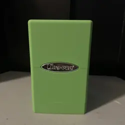 Ultra Pro MTG Deck Box Green , 100 Cards - Image 1