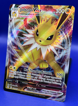 2021 Pokemon Card Jolteon VMAX 051/203 Swsh07: Evolving Skies Holo NM - Image 3