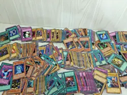 YuGiOh mixed random lot 754 trading cards most 1996 some duplicates - Image 1