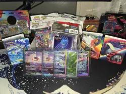 Pokemon Mystery Mini-Binders - Full Of Random Cards - Image 1
