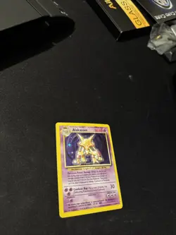 Pokemon Alakazam TCG Base Set Holo Card 1/102 Unlimited Holo Rare - Image 3