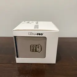 Magic The Gathering MTG Final Fantasy FF Ultra Pro Alcove Edge Deck Box Cloud - Image 2