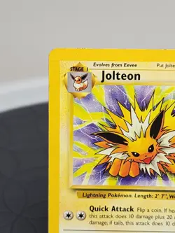 Jolteon Pokemon Card Jungle Set 20/64 Non-holo Rare Good Condition - Image 2