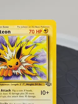 Jolteon Pokemon Card Jungle Set 20/64 Non-holo Rare Good Condition - Image 3