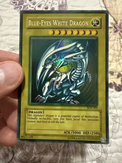 YuGiOh Blue Eyes White Dragon SDK-001 Heavy/Max Faded Misprint Ultra Rare MP - Image 1