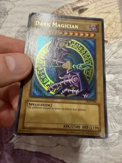 Yugioh Dark Magician SDY-006 Ultra Rare Unlim Wavy Print - Image 2