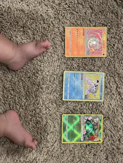 Pokemon Go Lot of 3 Radiant's - Venusaur, Charizard, Blastoise cards - Image 1