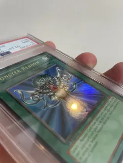 Yu-Gi-Oh Monster Reborn LOB-118 Ultra Rare 1st Edition PSA 9 Mint *GLOSSY* - Image 3