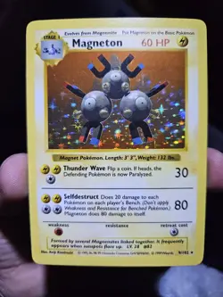 1999 Pokemon TCG Magneton Base Set #9/102 Holo Shadowless Holo Rare - Image 1