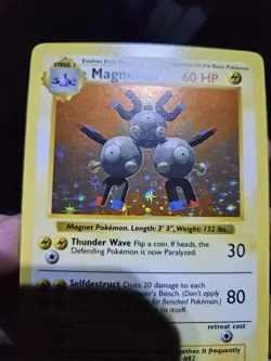 1999 Pokemon TCG Magneton Base Set #9/102 Holo Shadowless Holo Rare - Image 3