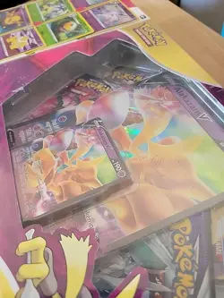 POKEMON Trading Card Game ALAKAZAM V Box with 6 Bonus Cards NEW Sealed - Image 3