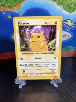 Pokemon Pikachu Card Yellow Cheeks Shadowless 58/102 Base Set NM - Image 1