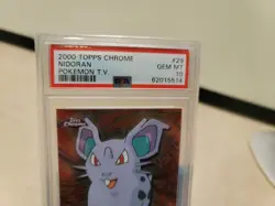 2000 Pokemon TV Topps Chrome Base #29 Nidoran Holo PSA 10 GEM MINT - Image 2