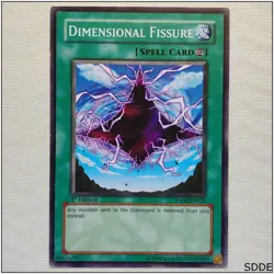 Dimensional Fissure - SDDE-EN028 - Common 1st Edition Yugioh - Image 1