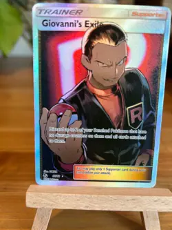 Pokemon -Giovanni's Exile - 67/68 - Full Art Supporter - Trainer - Hidden Fates - Image 2