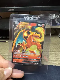 Pokemon TCG Charizard v Crown Zenith Holo Ultra Rare Card 018/159 NM/M Condition - Image 5