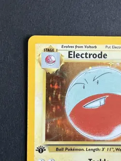 Pokemon Electrode Jungle 1st Edition Holo 2/64 MP - Image 2