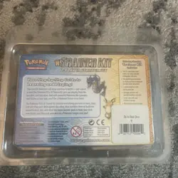 Sealed - Pokemon TCG Heart Gold Soul Silver Trainer Kit - Image 4