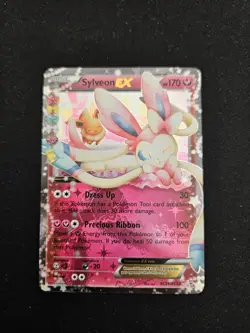 Sylveon EX RC21/RC32 XY Generations: Radiant Collection Pokemon Card - Image 1