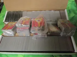 Huge lot of of over 200+ MetaZoo cards - Image 1