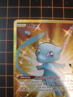 Mew 025/025 Celebrations Secret Rare Full Art Pokemon TCG NM With Hard Case - Image 4