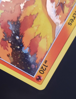 Moltres Cosmo Holo SM 143 Light Play [Sun & Moon Promos:Pokemon] - Image 3
