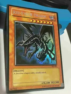 YUGIOH RED-EYES B.DRAGON SDJ-001 ULTRA RARE HOLO - Image 4