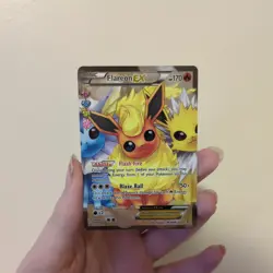 Pokemon TCG Flareon-EX Generations Rc28 Holo Full Art - Image 1