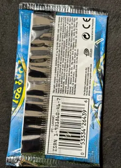 Yugioh! SEALED 2004 ORIGINAL "EN Variant" Legend of Blue Eyes Booster Pack - Image 5