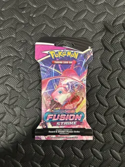 1 Pokemon TCG: Sword and Shield Fusion Strike Booster Pack Factory Sealed - Image 1