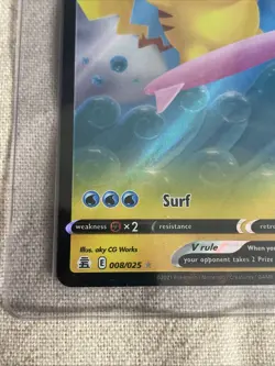 Surfing Pikachu V 008/025 - Pokemon TCG Celebrations (2021) - NM - HOLO - Image 2