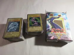 Lot of Yugioh Cards with Kaiba Starter Deck Box and Blue Eyes White Dragon - Image 1