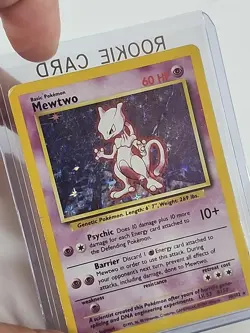 1995 Holographic Mewtwo 10/102 Base Set Genetic Pokemon #150 Rare Pokemon - Image 3