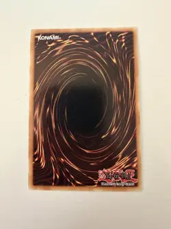 Yu-Gi-Oh! TCG Dark Magician Girl the Dragon Knight GOLD TXT - Image 2