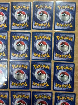 Pokemon Card Lot Of 31 - All 1st Edition - Jungle - Lightly Played - Uncommon + - Image 4