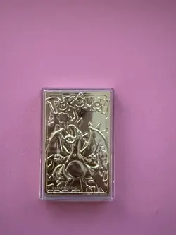 1999 Pokemon Special Edition 23 karat Gold Plated Trading Card / #06 Charizard - Image 3