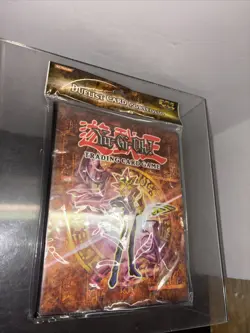 Yu-Gi-Oh TCG Duelist Card Portfolio Yugi Dark Magician Cover New Sealed Vintage - Image 2