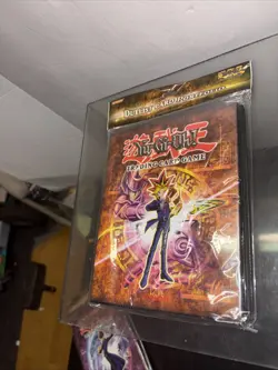 Yu-Gi-Oh TCG Duelist Card Portfolio Yugi Dark Magician Cover New Sealed Vintage - Image 3
