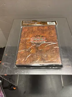 Yu-Gi-Oh TCG Duelist Card Portfolio Yugi Dark Magician Cover New Sealed Vintage - Image 5