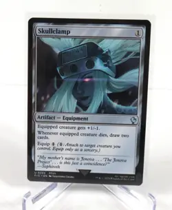 Skullclamp Final Fantasy Commander NM English MTG Magic - Image 1