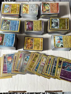 POKEMON TCG Lot Of 800+ Reverse Holo Bulk Cards - Image 1