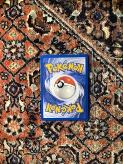 2000 Pokemon Team Rocket First Edition Dark Dugtrio Holo #6/82 Swirl - Image 2