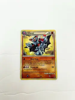 Pokemon Card - Gliscor Undaunted 4/90 Holo Rare - Image 1